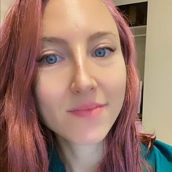 Meet your Posher, Robyn - Picture 1 of 1